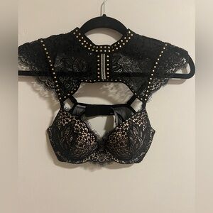 Victoria’s Secret bra/top